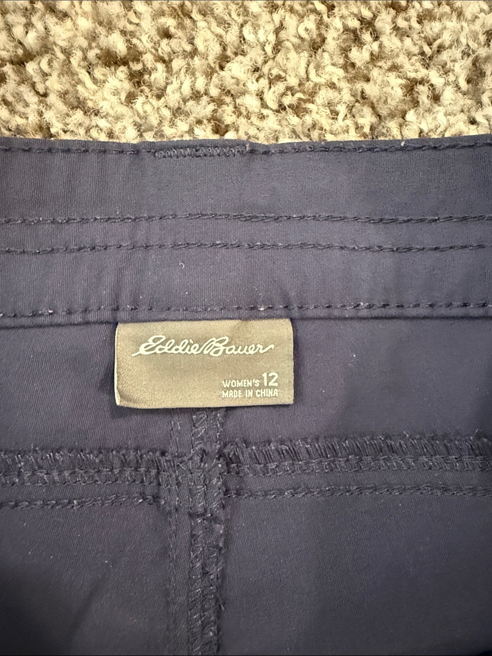 Eddie Bauer Rainier Navy Women's Shorts 12 - Picture 5 of 6
